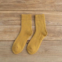 Load image into Gallery viewer, 1 pair of socks winter thickened
