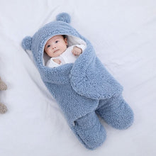 Load image into Gallery viewer, Baby Bear Ultra-Soft Fluffy Fleece Nursery Wrap
