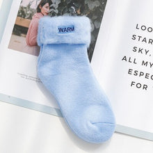 Load image into Gallery viewer, Women&#39;s Seamless Thermal  Socks
