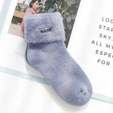 Load image into Gallery viewer, Women&#39;s Seamless Thermal  Socks
